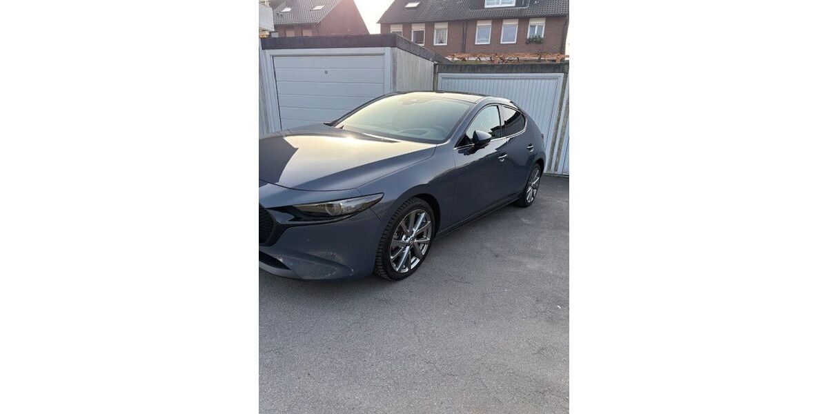 Mazda 3 46.000 km 19.100 &euro; Essen 45309