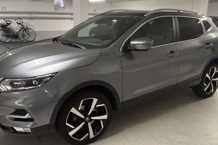Nissan Qashqai 105.300 km 12.500 &euro; Dinslaken 46535