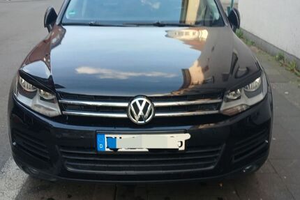 VW Touareg 193.000 km 13.500 &euro; Duisburg 47169
