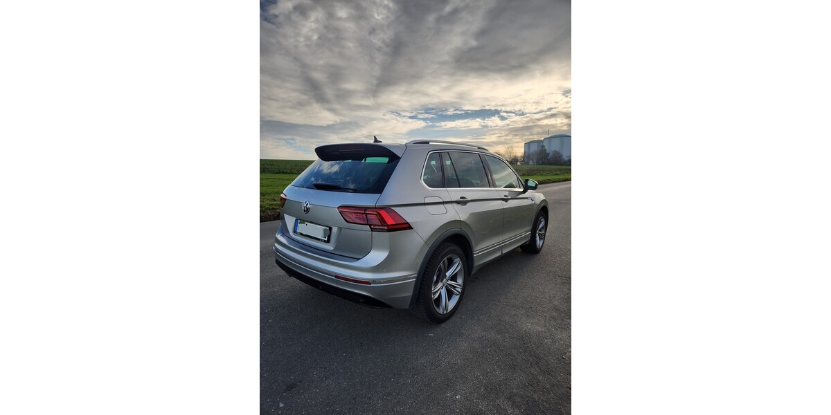 VW Tiguan R Line 86.500 km 26.950 &euro; Essen 45121