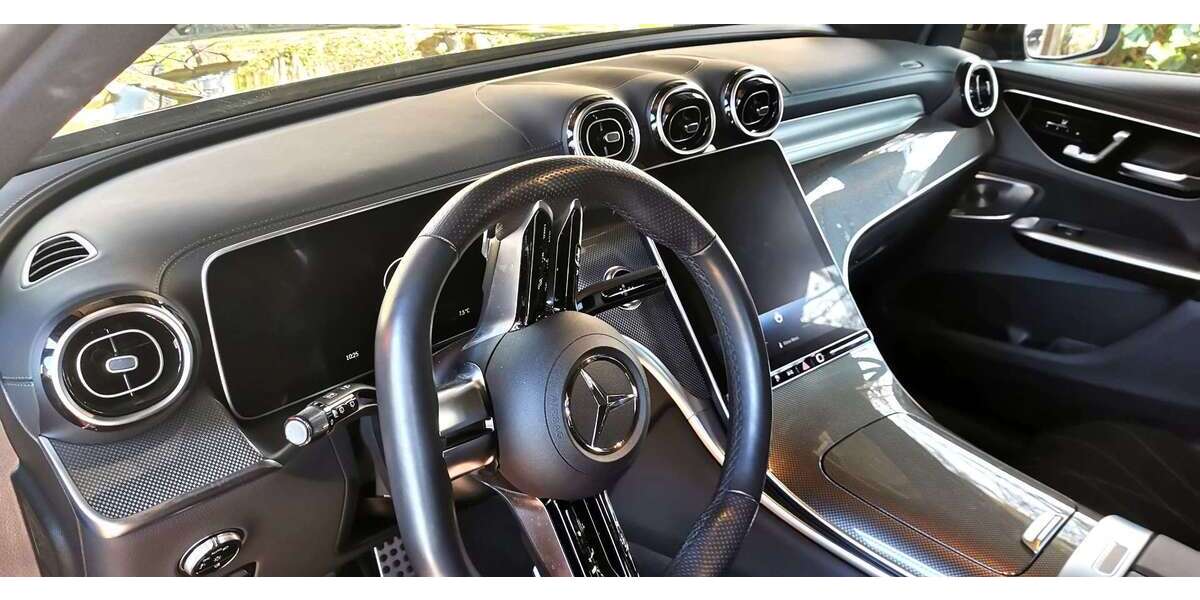 Mercedes-Benz GLC 300 30.000 km 62.000 &euro; Ickern (Castrop-Rauxel) 44581