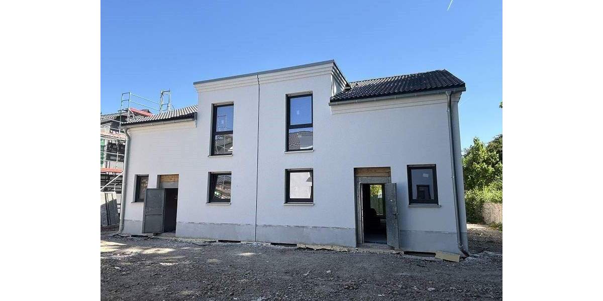 Doppelhaushälfte Duisburg Neudorf-Süd - 4 Zimmer, 130 m&sup2;, 559.800&euro; | Angebot:25743643