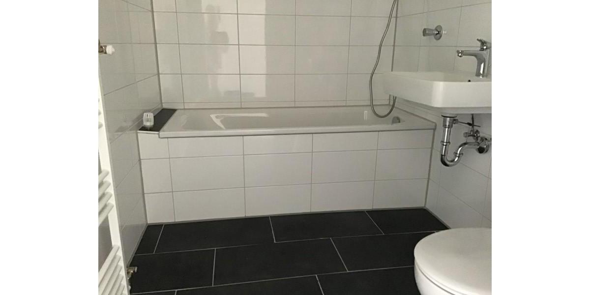 Erdgeschoßwohnung Essen Stadtbezirk VII - 3 Zimmer, 71 m&sup2;, 562&euro; | Angebot:26064885