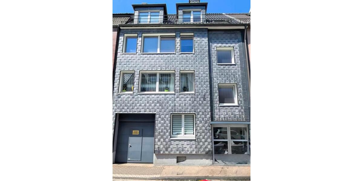 Dachgeschoßwohnung Essen Stadtbezirk II - 2 Zimmer, 42 m&sup2;, 335&euro; | Angebot:25806822