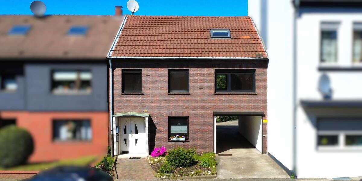 Einfamilienhaus Essen Stadtbezirk IV - 4.5 Zimmer, 122 m&sup2;, 330.000&euro; | Angebot:26758297