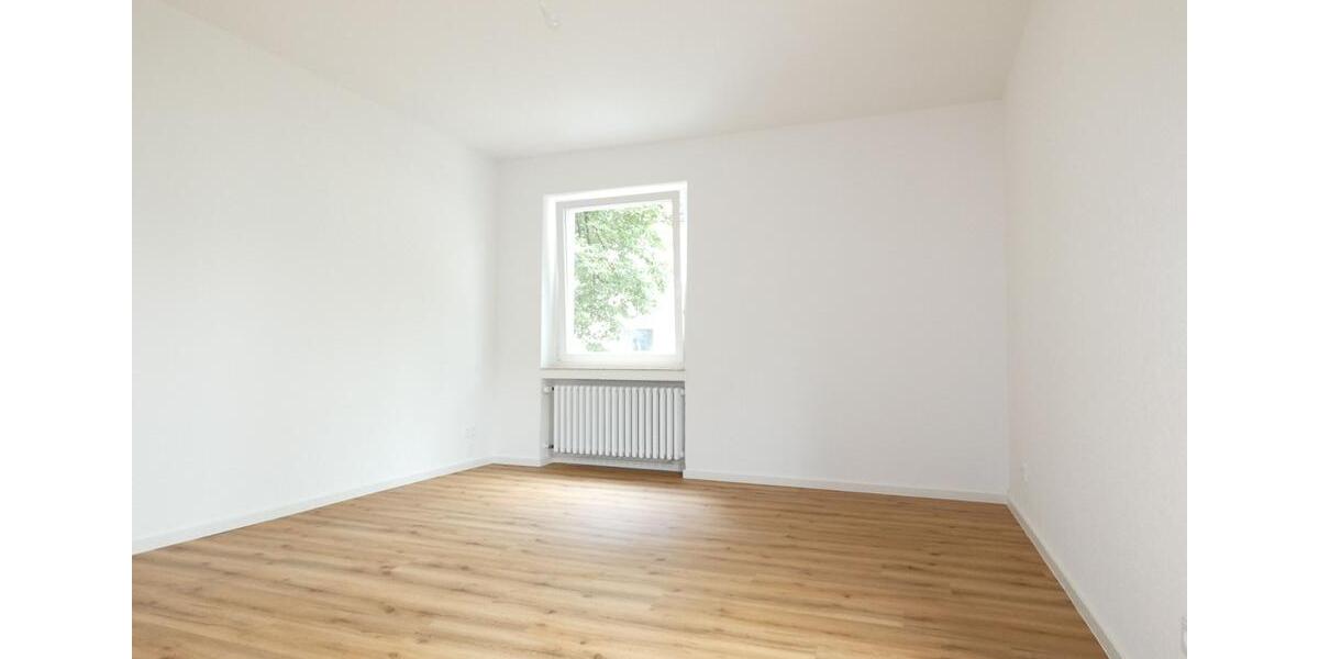 Etagenwohnung Mülheim an der Ruhr - 4 Zimmer, 124 m&sup2;, 1.450&euro; | Angebot:25877313
