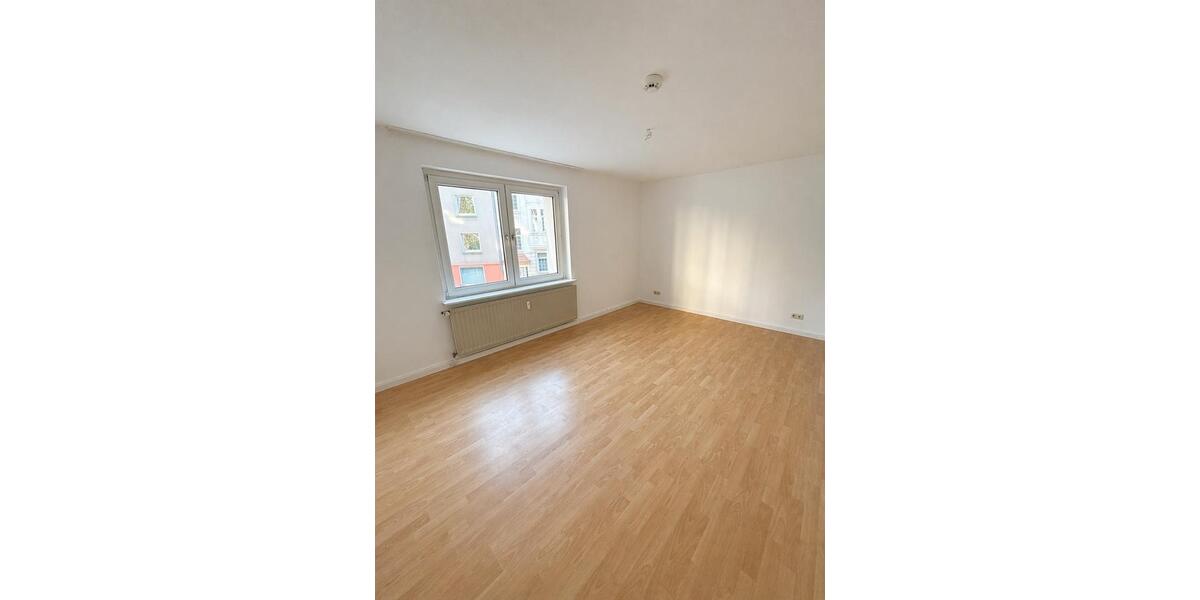 Etagenwohnung Essen Stadtbezirk III - 3 Zimmer, 65 m&sup2;, 710&euro; | Angebot:26300952