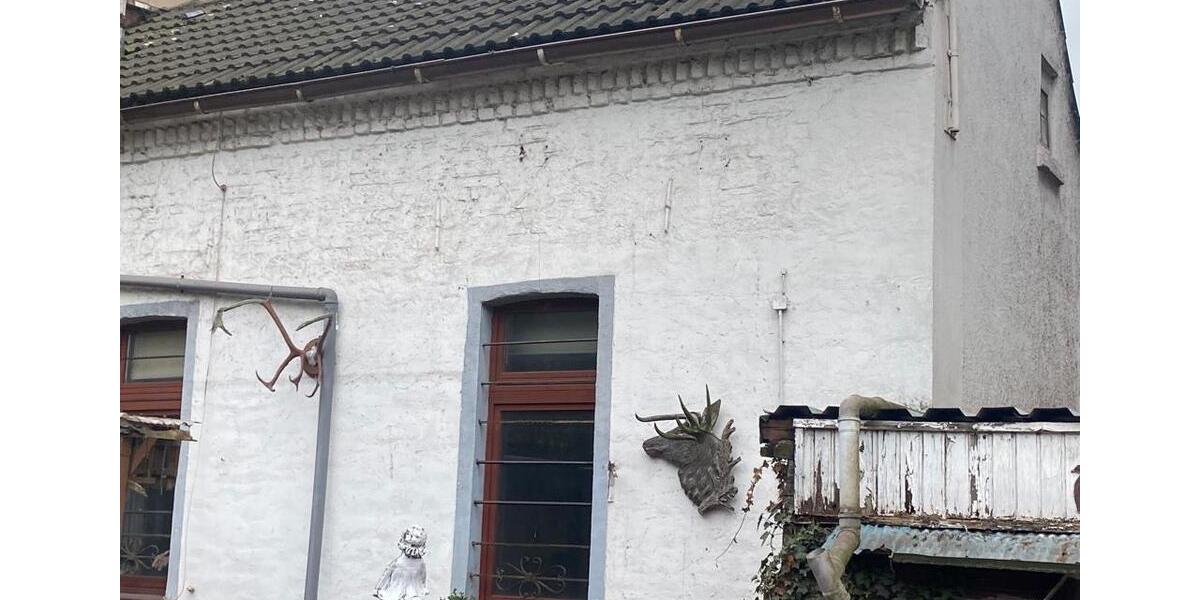 Einfamilienhaus Duisburg Hamborn - 6 Zimmer, 130 m&sup2;, 190.000&euro; | Angebot:27112093