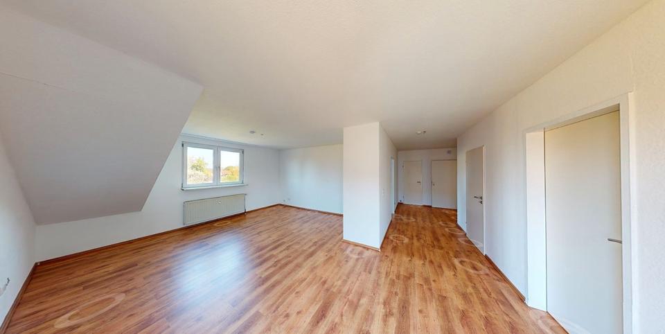 Dachgeschoßwohnung Dinslaken Lohberg - 3.5 Zimmer, 88 m&sup2;, 650&euro; | Angebot:26262456