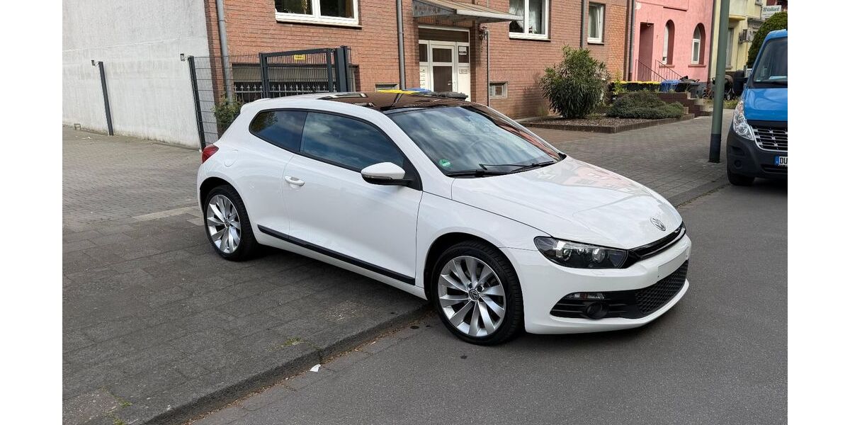 VW Scirocco 173.000 km 8.799 &euro; Duisburg 47226