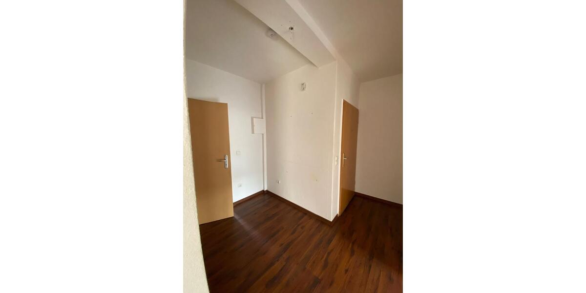 Etagenwohnung Duisburg Mittelmeiderich - 1 Zimmer, 68 m&sup2;, 99.000&euro; | Angebot:26036451