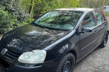 VW Golf 115.752 km 1.800 &euro; Essen 45326