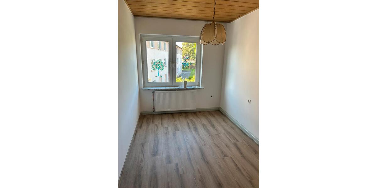 Etagenwohnung Essen Stadtbezirk V - 3 Zimmer, 61 m&sup2;, 935&euro; | Angebot:26256394