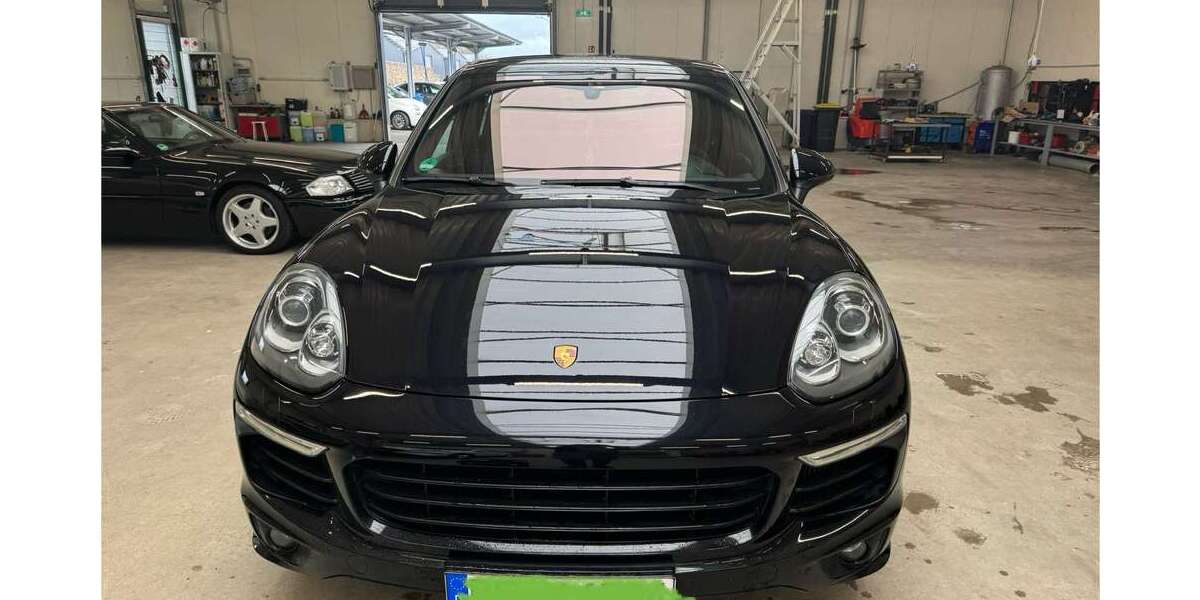 Porsche Cayenne 198.670 km 33.450 &euro; Dorsten 46284