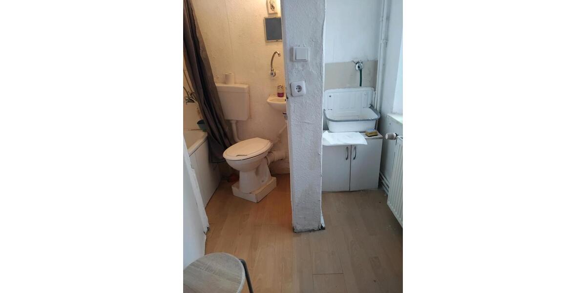 Etagenwohnung Bochum Bochum-Mitte - 1 Zimmer, 15 m&sup2;, 260&euro; | Angebot:26279680