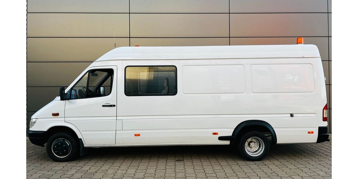 Mercedes-Benz Sprinter 139.500 km 12.495 &euro; Bottrop 46242