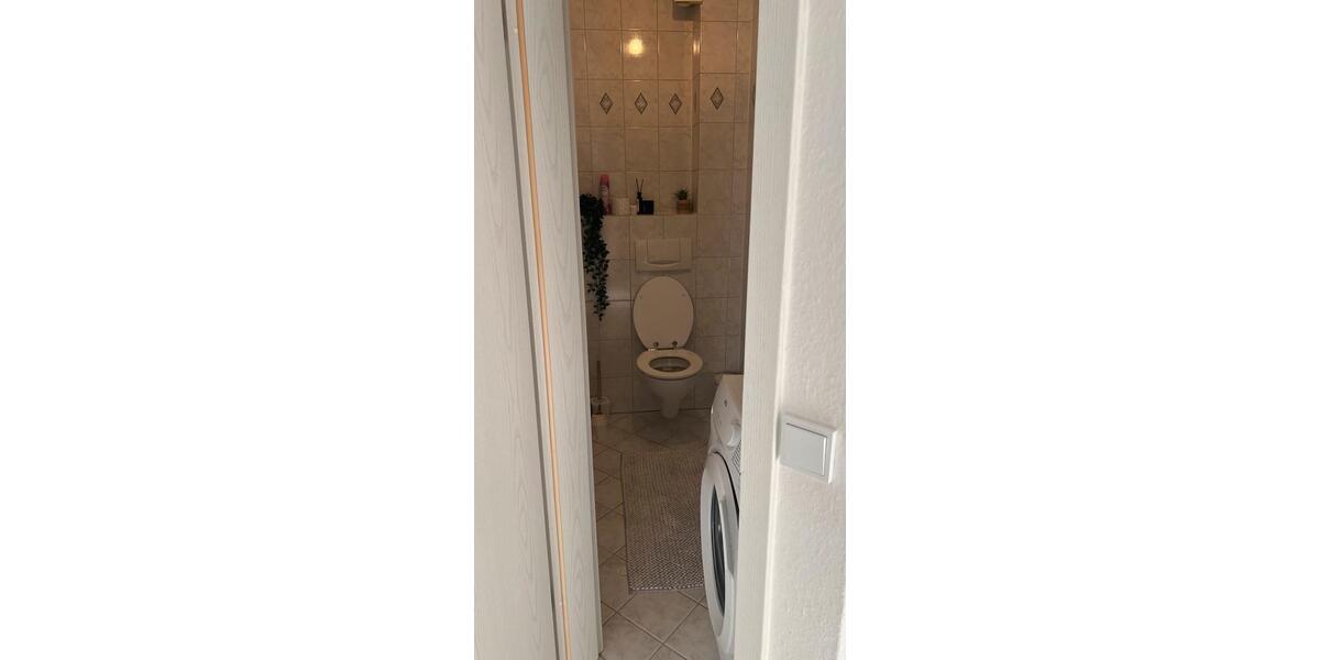 Etagenwohnung Gelsenkirchen - 3.5 Zimmer, 77 m&sup2;, 180.000&euro; | Angebot:27096124