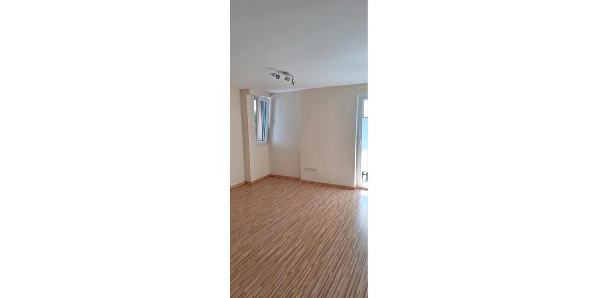 Etagenwohnung Borken - 4 Zimmer, 140 m&sup2;, 1.400&euro; | Angebot:26284324
