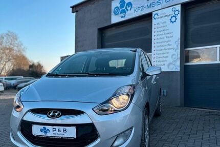 Hyundai ix20 71.000 km 6.200 &euro; Herne 44653