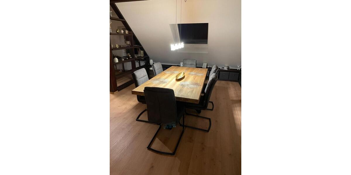 Dachgeschoßwohnung Herne - 2.5 Zimmer, 140 m&sup2;, 950&euro; | Angebot:25179786