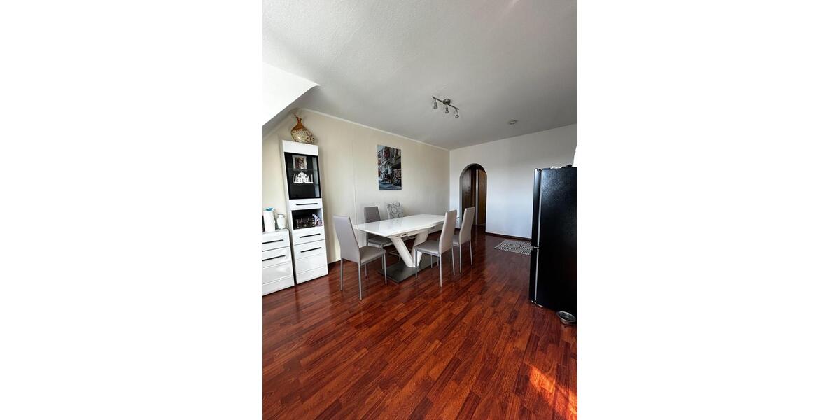 Dachgeschoßwohnung Bottrop Boy - 4 Zimmer, 75 m&sup2;, 650&euro; | Angebot:25920020