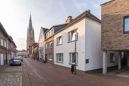 Haus Rhede - 6 Zimmer, 146 m&sup2;, 319.000&euro; | Angebot:24491108