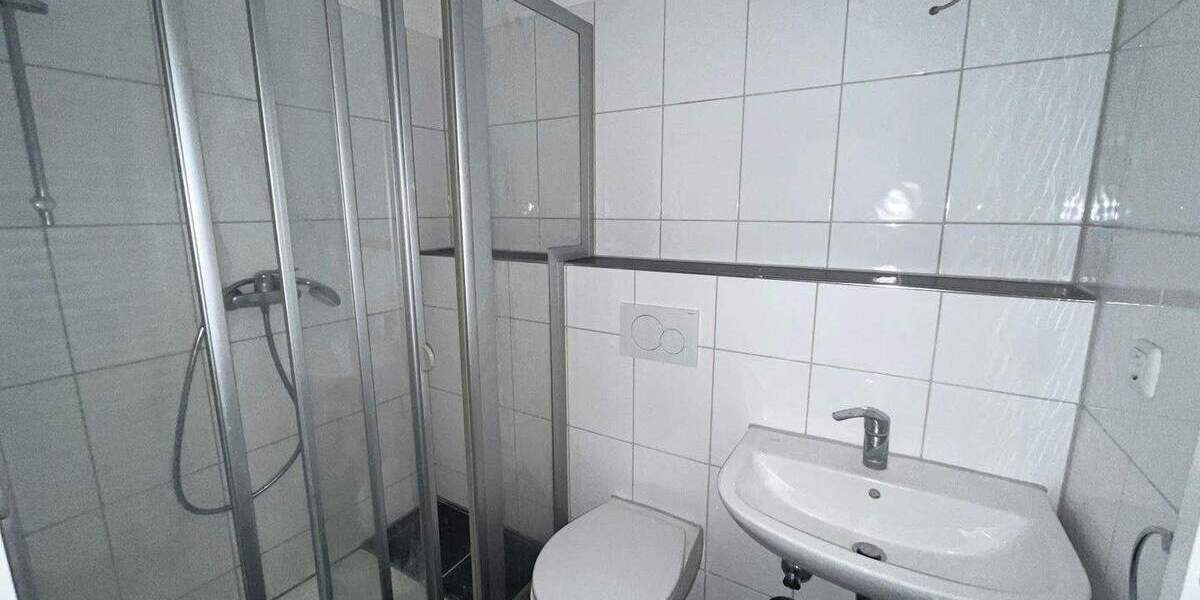 Etagenwohnung Duisburg Mittelmeiderich - 2 Zimmer, 49 m&sup2;, 368&euro; | Angebot:25803644