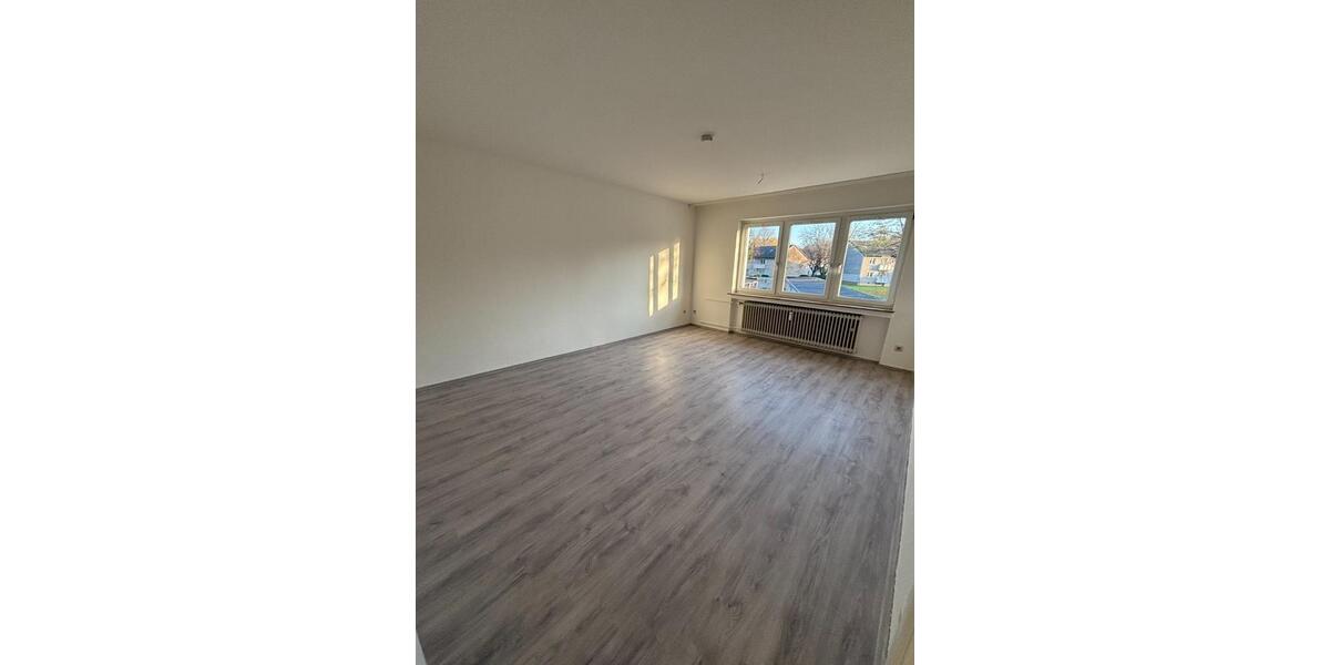 Etagenwohnung Mülheim an der Ruhr Dümpten - 3.5 Zimmer, 101 m&sup2;, 770&euro; | Angebot:25439696
