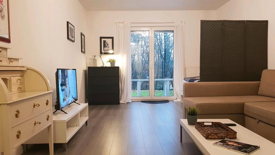 Erdgeschoßwohnung Essen Stadtbezirk VI - 1 Zimmer, 33 m&sup2;, 460&euro; | Angebot:25944883