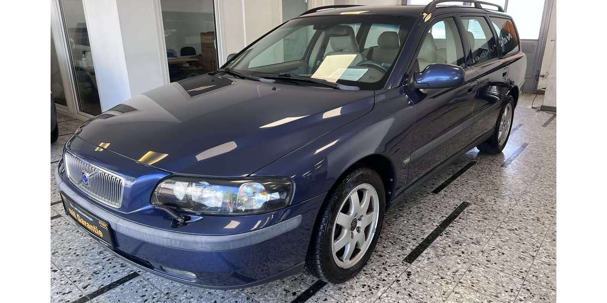 Volvo V70 239.000 km 3.890 &euro; Recklinghausen 45657