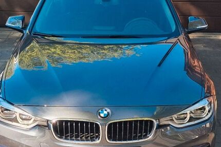 BMW 320 93.123 km 16.990 &euro; Duisburg 47138