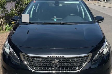 Peugeot 2008 76.300 km 10.800 &euro; Duisburg 47226