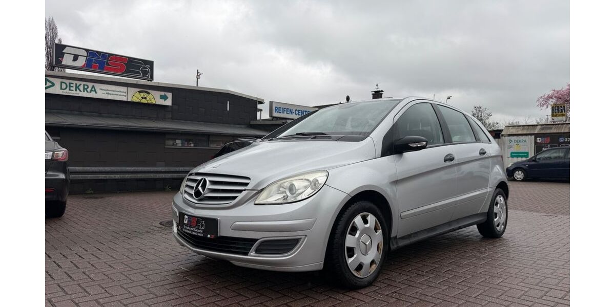 Mercedes-Benz B 180 224.990 km 3.300 &euro; Dinslaken 46537