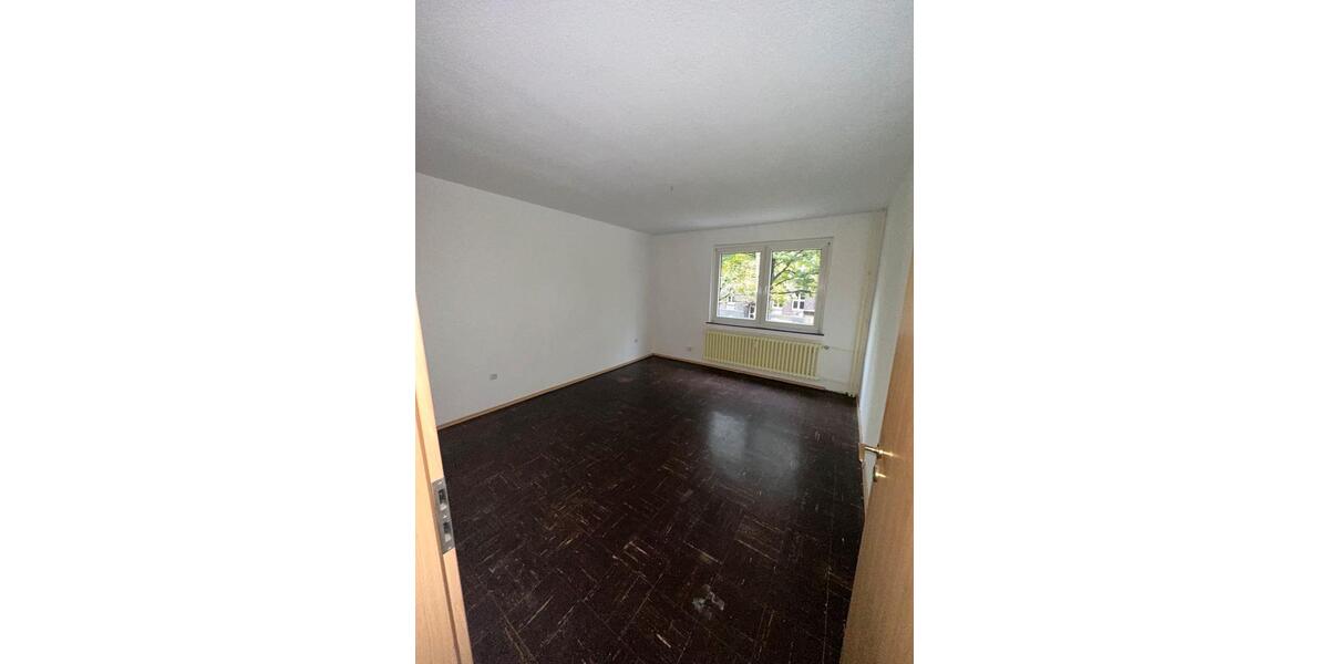 Etagenwohnung Duisburg Mittelmeiderich - 2.5 Zimmer, 70 m&sup2;, 118.000&euro; | Angebot:26124178