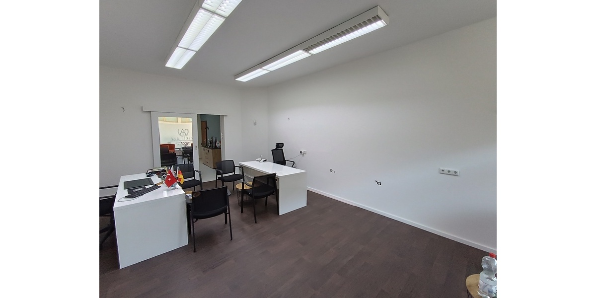 Gewerberäume zu vermieten - Mehrfamilienhaus, Wohnhaus Gelsenkirchen Schalke | Angebot:26312521