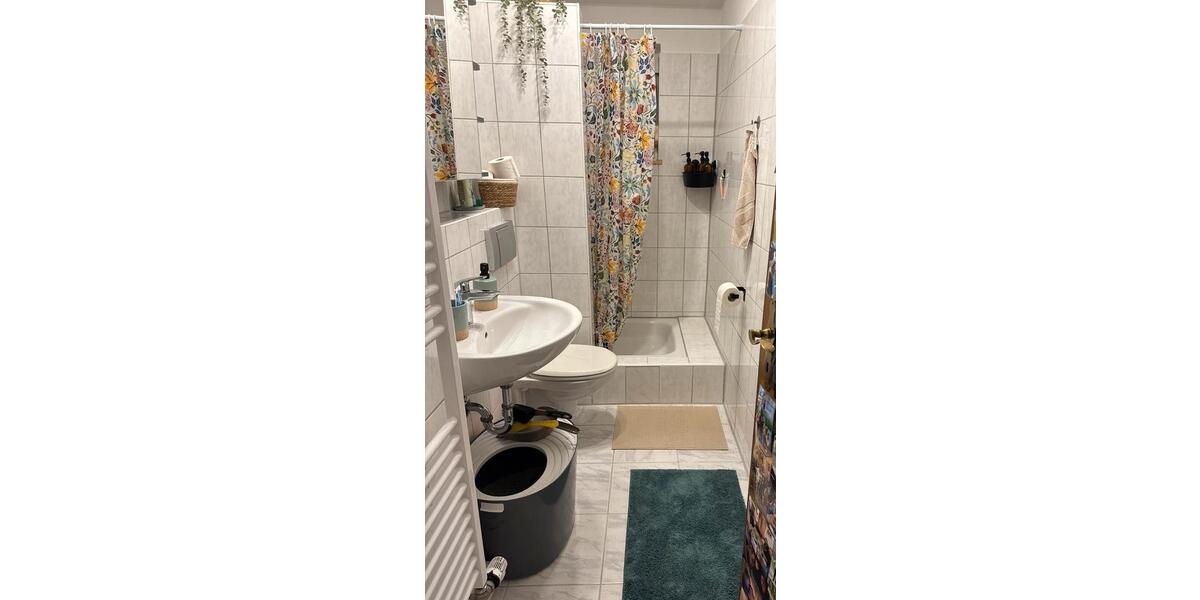 Erdgeschoßwohnung Duisburg Duisburg-Mitte - 3 Zimmer, 56 m&sup2;, 580&euro; | Angebot:26270064