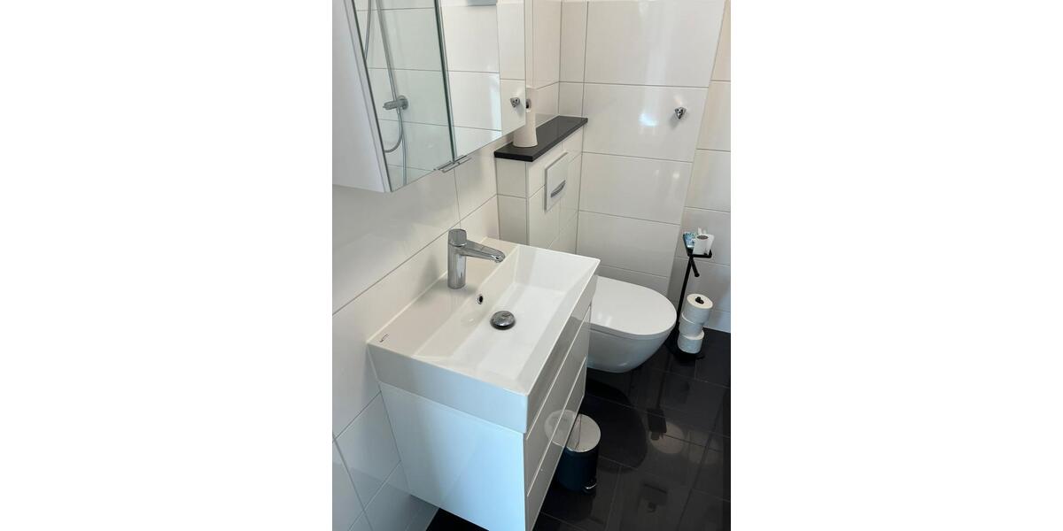 Mehrfamilienhaus, Wohnhaus Duisburg Duisburg-Mitte - 2.5 Zimmer, 60 m&sup2;, 182.000&euro; | Angebot:26104437