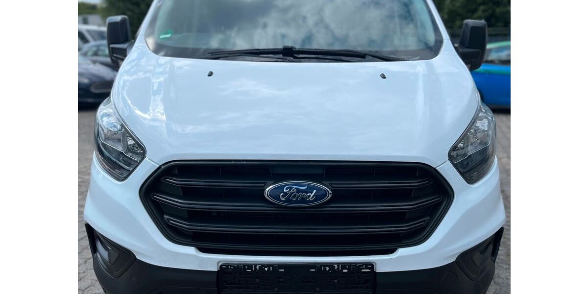 Ford Tourneo Custom 97.000 km 11.600 &euro; Bochum 44805