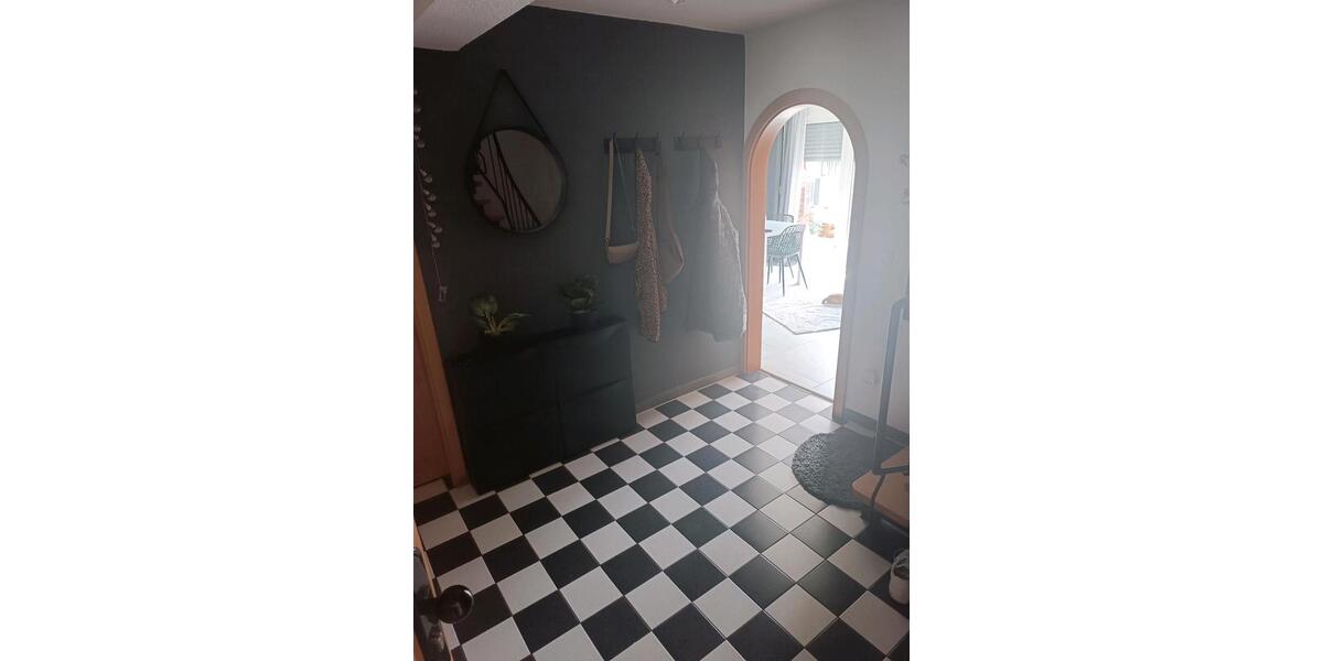 Maisonettenwohnung Voerde (Niederrhein) - 4.5 Zimmer, 100 m&sup2;, 250.000&euro; | Angebot:26763381