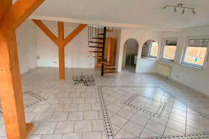 Wohnung Duisburg Rheinhausen - 2 Zimmer, 115 m&sup2;, 930&euro; | Angebot:26213256