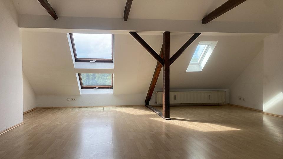 Dachgeschoßwohnung Gladbeck Brauck - 2 Zimmer, 72 m&sup2;, 543&euro; | Angebot:25923024