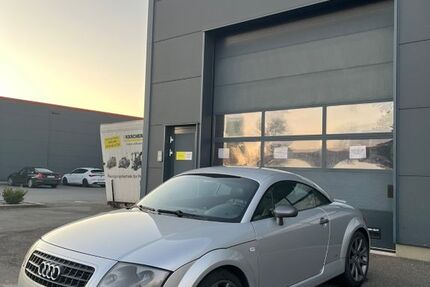 Audi TT 217.000 km 7.000 &euro; Castrop-Rauxel 44575