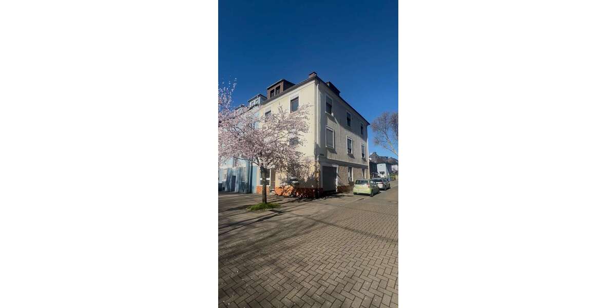 Einfamilienhaus Essen Stoppenberg - 9 Zimmer, 221 m&sup2;, 299.000&euro; | Angebot:25917075