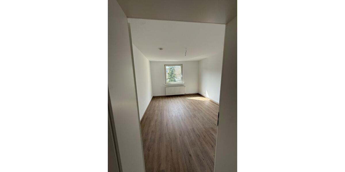Etagenwohnung Bochum - 4 Zimmer, 73 m&sup2;, 730&euro; | Angebot:26254911