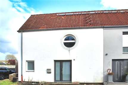 Haus Duisburg Rheinhausen - 3 Zimmer, 164 m&sup2;, 299.000&euro; | Angebot:25602421