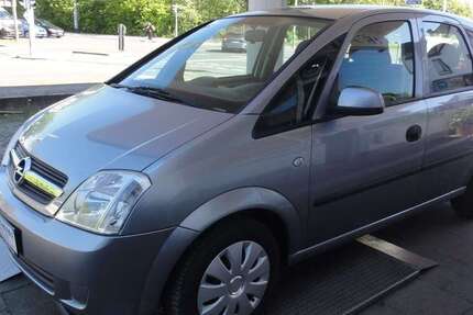 Opel Meriva 141.000 km 2.590 &euro; Bochum 44879