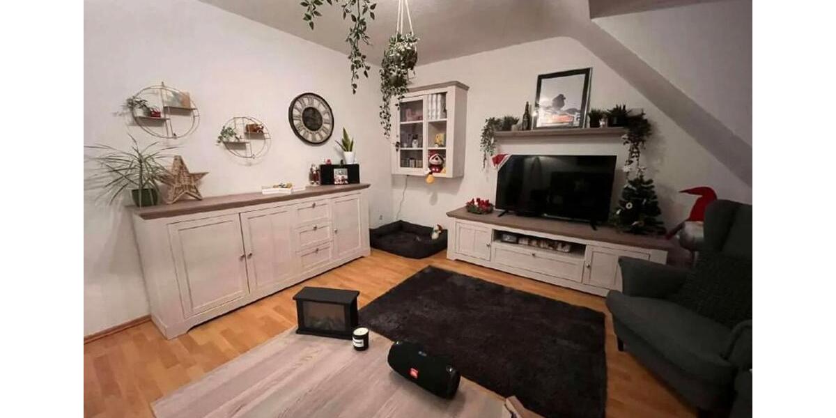 Dachgeschoßwohnung Essen Stadtbezirk IV - 2 Zimmer, 60 m&sup2;, 110.000&euro; | Angebot:26311669