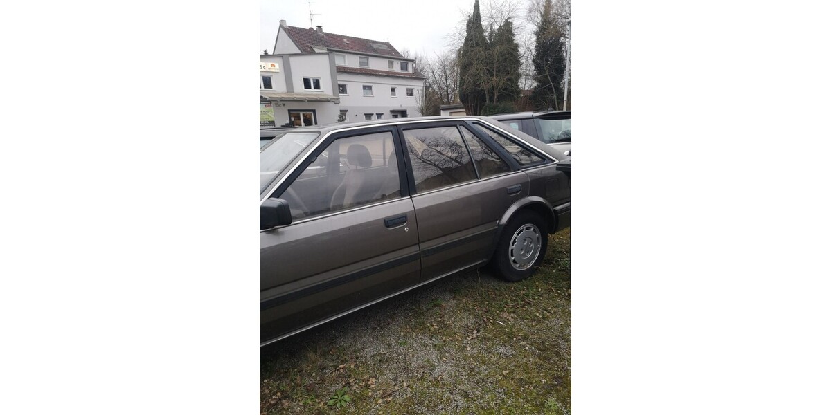 Nissan Bluebird 122.000 km 2.500 &euro; Marl 45772