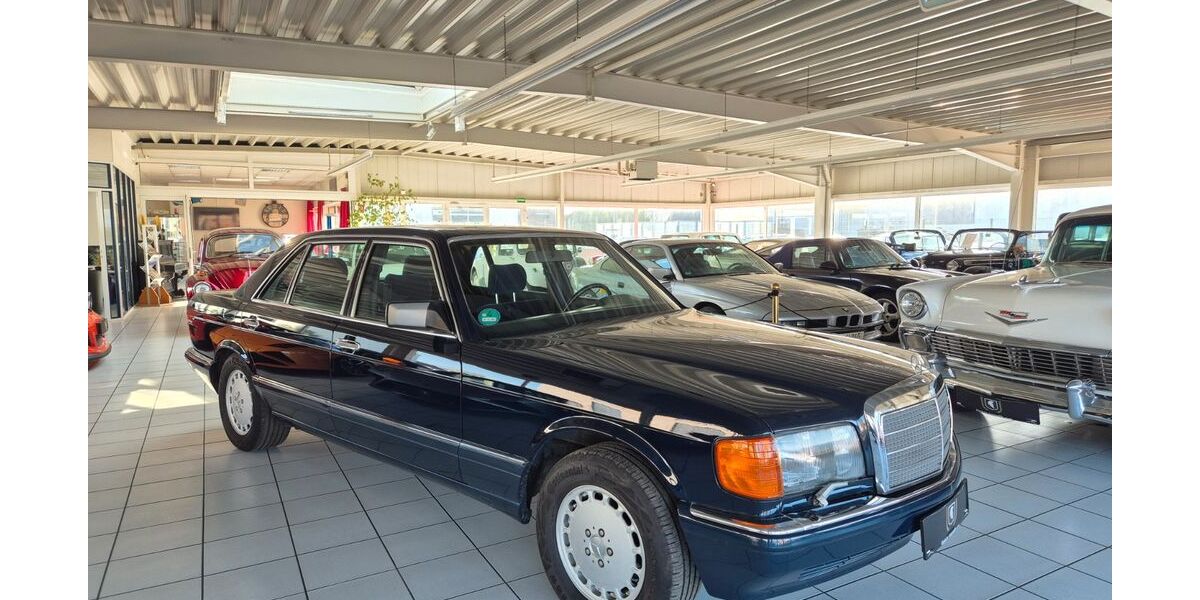 Mercedes-Benz 560 70.360 km 33.900 &euro; Wesel 46485