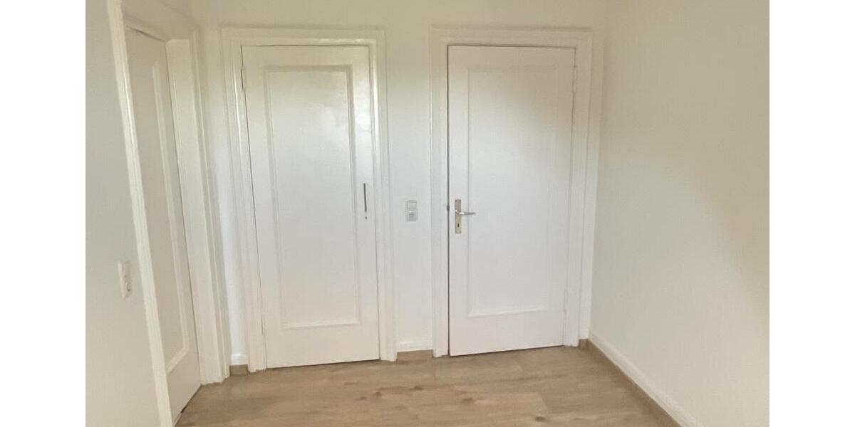Etagenwohnung Duisburg Laar - 3 Zimmer, 79 m&sup2;, 649&euro; | Angebot:25218859